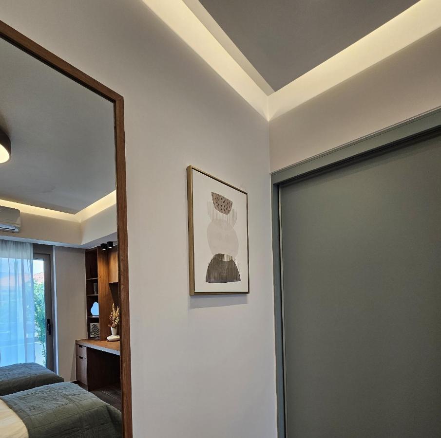 Calm & Dreamy Luxury Apts Pírgos Εξωτερικό φωτογραφία